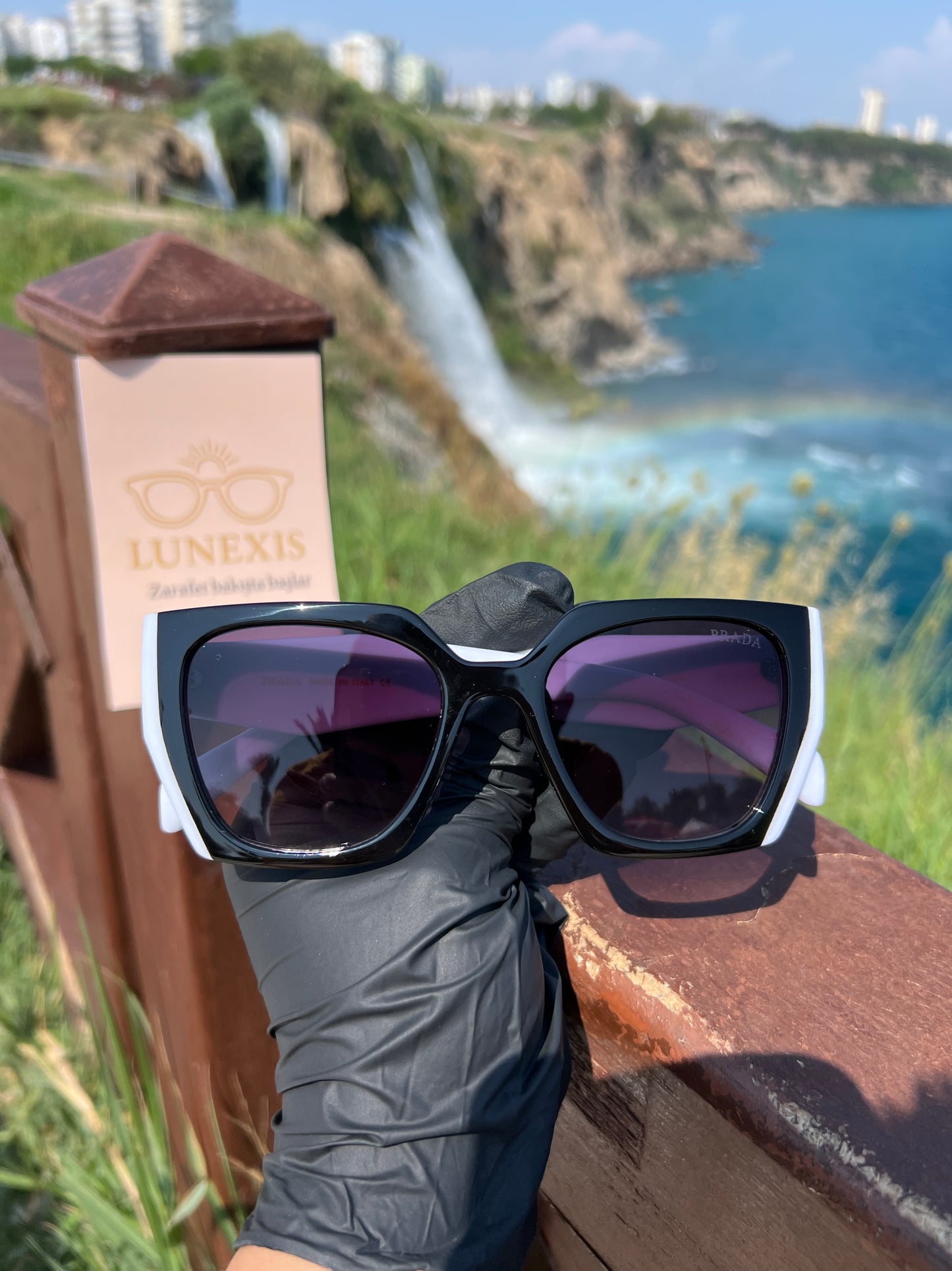 PRADA Güneş Gözlüğü (PR15W beyaz)