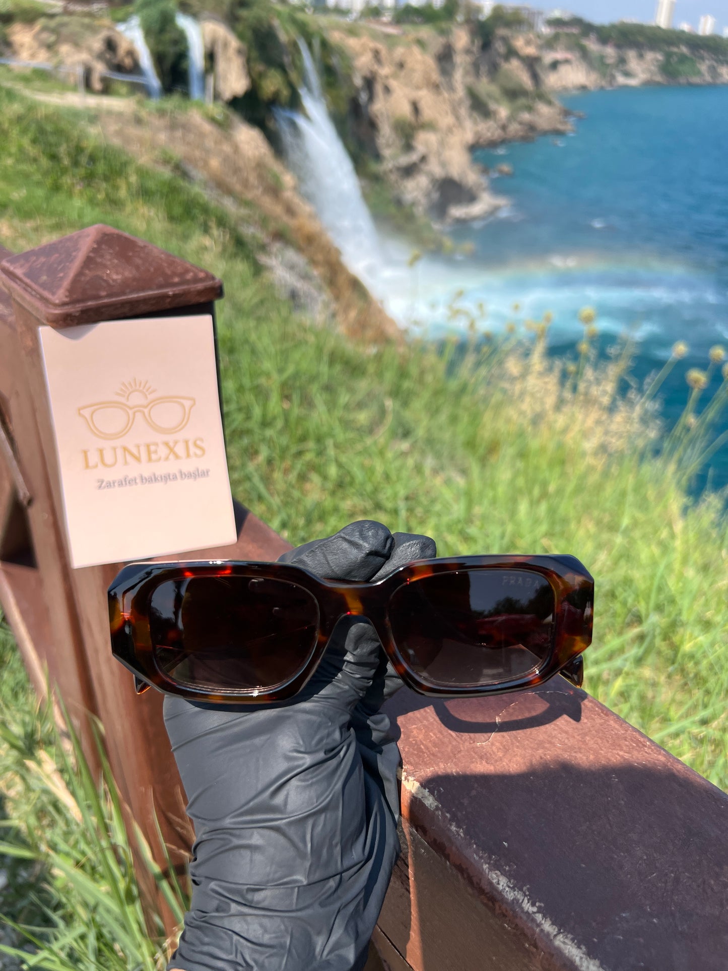 PRADA Güneş Gözlüğü (PR17W leopar)