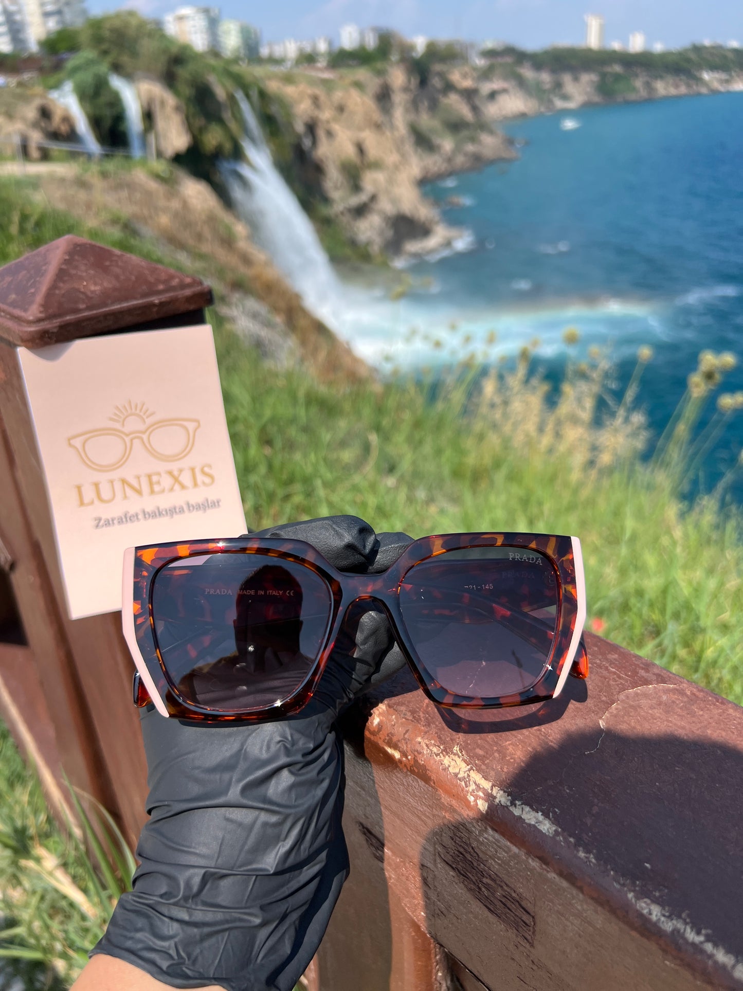 Prada Güneş Gözlüğü (PR15W leopar-pudra)