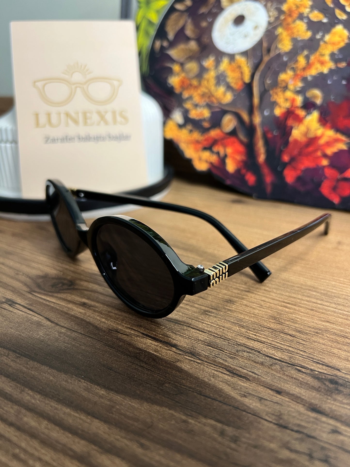 MİUMİU Güneş Gözlüğü ( MM8948 siyah)