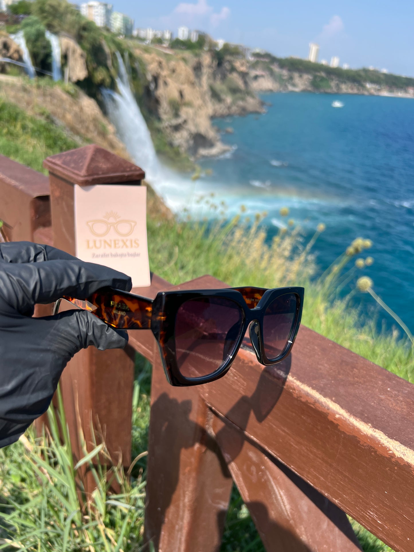 PRADA Güneş Gözlüğü       (PR15W leopar)