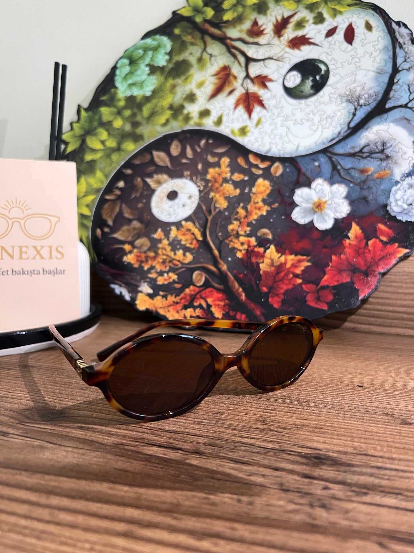 MİUMİU Güneş Gözlüğü (MM 8948 leopar)