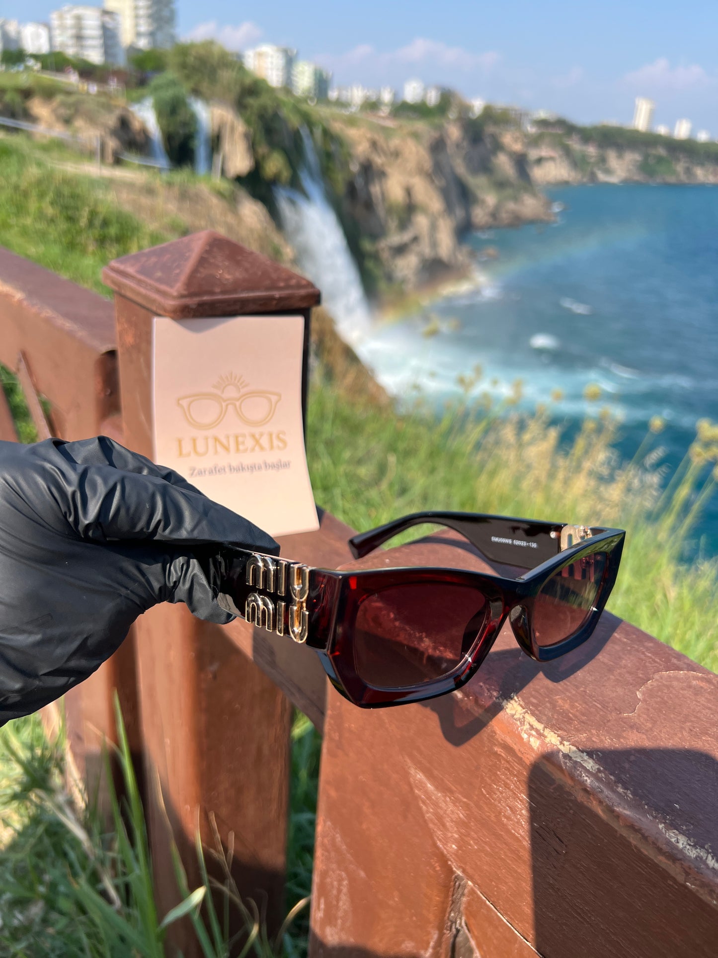 MİUMİU Güneş Gözlüğü (MM09WS kahverengi)