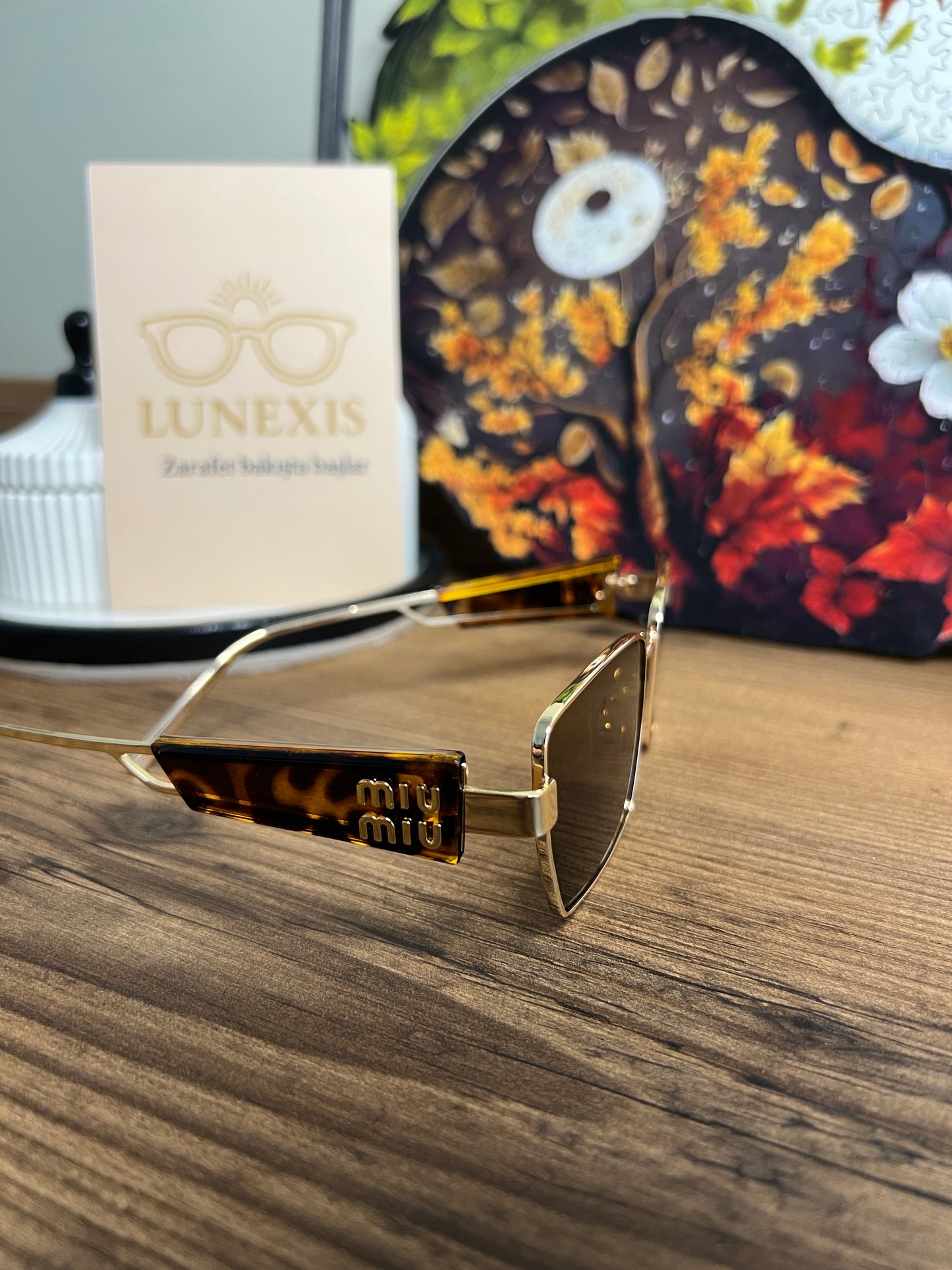 MİUMİU Güneş Gözlüğü ( MM22601 leopar)